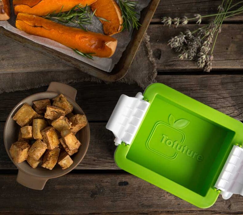 3 Best Tofu Press > August 2023 > Buying Guide